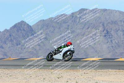 media/Apr-04-2024-Racers Edge (Thu) [[ac0bf05b20]]/B Group/Session 5 (Turn 9 )/